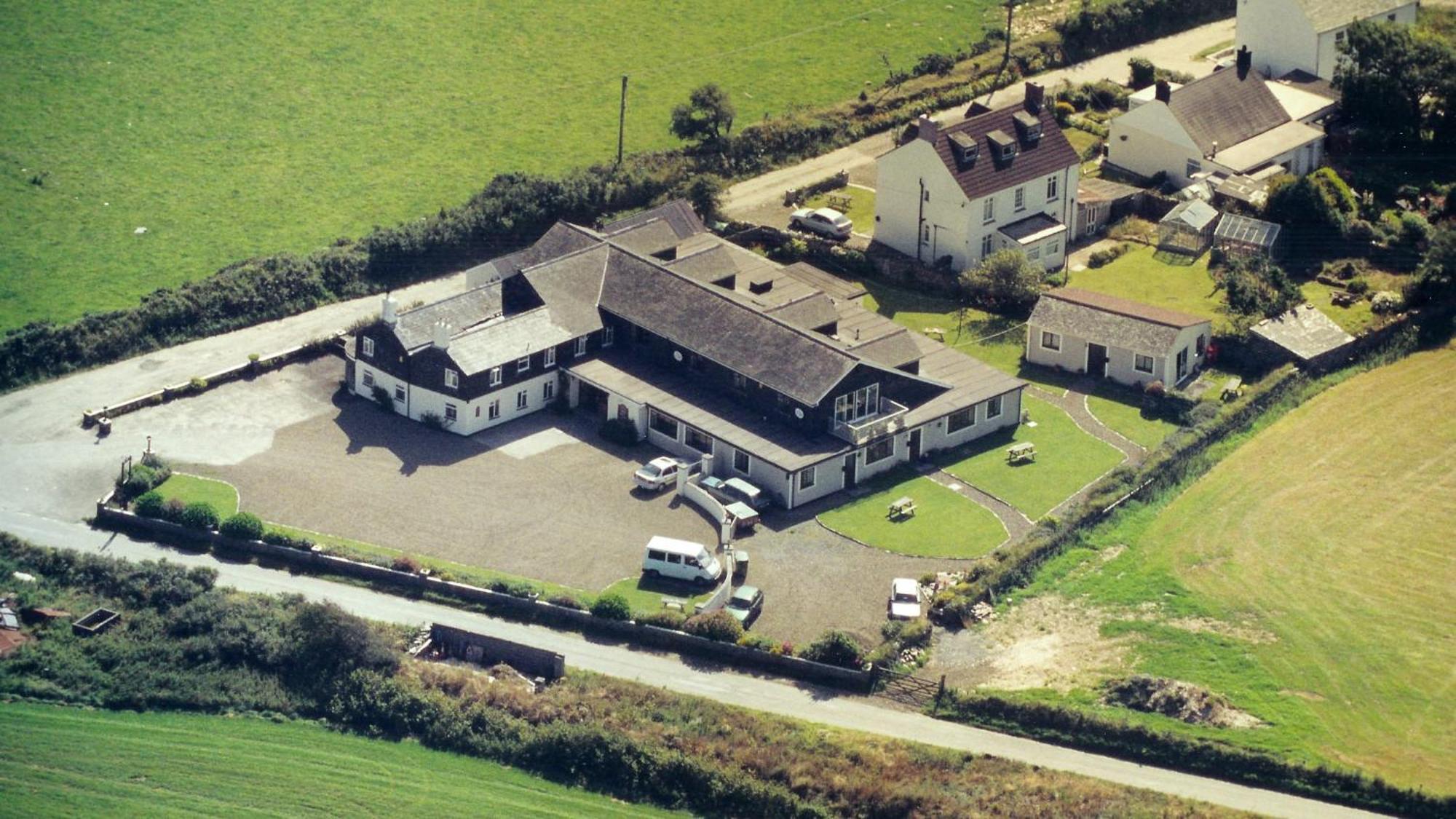 The Poldark Inn Delabole Exterior photo